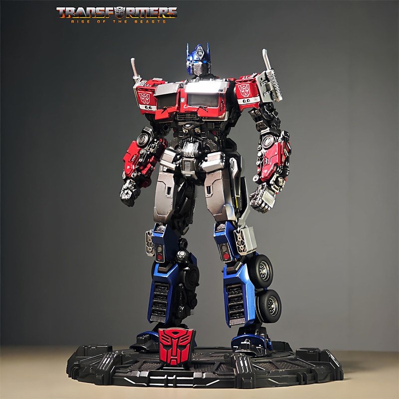 Model Kit Optimus - نموذج يوليوبارك أوبتيموس برايم برو ترانسفورمرز: