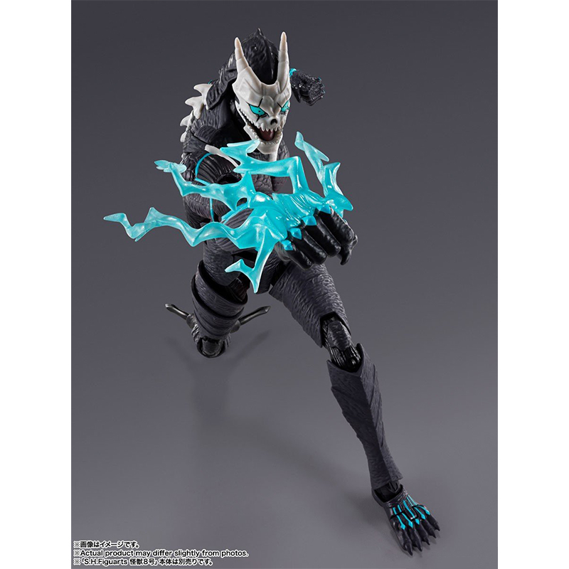 متوفر الآن: تمثال كايجو رقم 8  - مراجعة Model Kit Kaiju No 8 وسعره