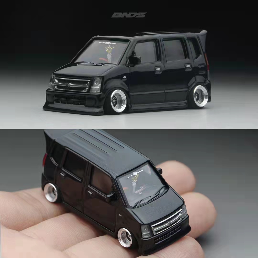 مجموعة من 4 قطع من عجلات وجنوط - مراجعة Model Kit Jdm وسعره